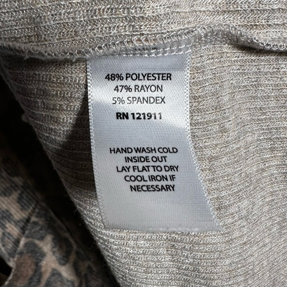 LNA Kurt Ribbed Leopard Print Cardigan Duster - Picture 8 of 10